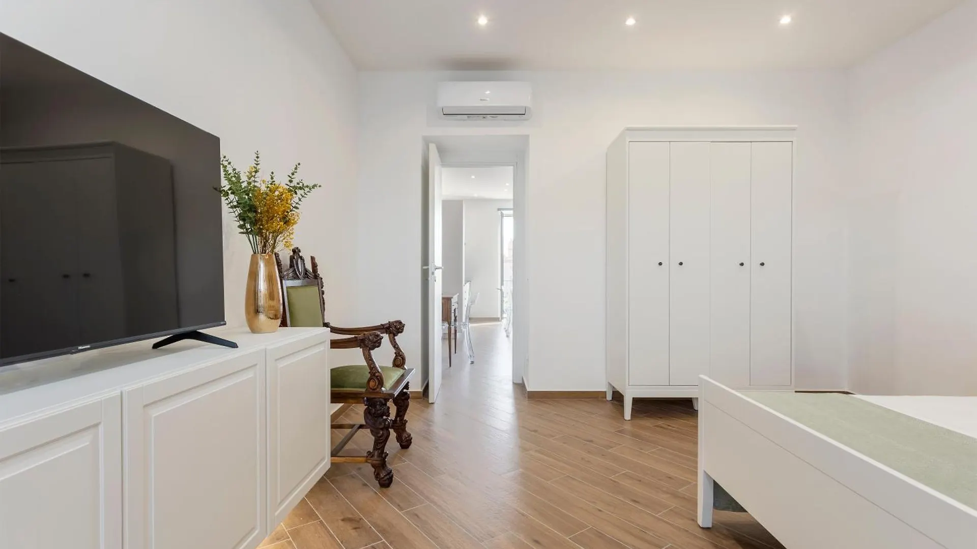 Old Port Luxury Apartments Palermo