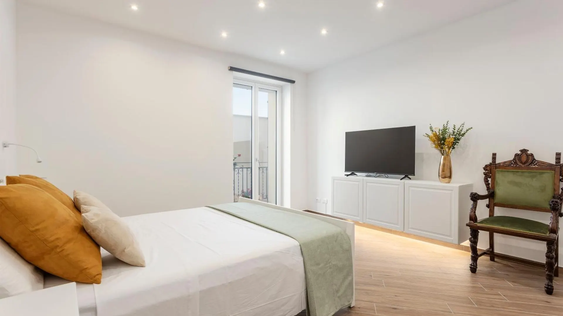 Old Port Luxury Apartments Palermo 0*,  Italy
